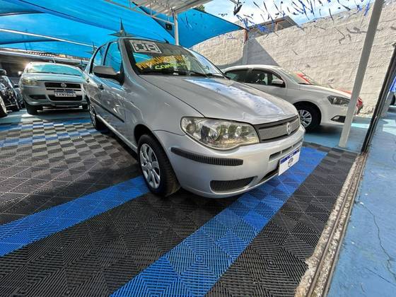 FIAT SIENA 1.0 MPI FIRE CELEBRATION 8V FLEX 4P MANUAL